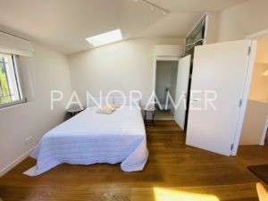 villa-saint-tropez-place-des-lices-7-300x225 villa saint tropez place des lices 7 immobilier Saint Tropez Grimaud Ramatuelle Gassin villa-saint-tropez-place-des-lices-7-300x225 villa saint tropez place des lices 7 immobilier Saint Tropez Grimaud Ramatuelle Gassin