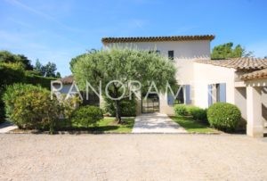 agence-immobiliere-Bastide-moderne-gassin-3-300x203 agence-immobiliere-Bastide moderne gassin 3 immobilier Saint Tropez Grimaud Ramatuelle Gassin agence-immobiliere-Bastide-moderne-gassin-3-300x203 agence-immobiliere-Bastide moderne gassin 3 immobilier Saint Tropez Grimaud Ramatuelle Gassin